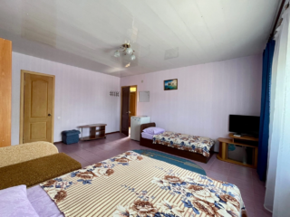 Гостиница Фортуна Феодосия Четырехместный номер с душем-9