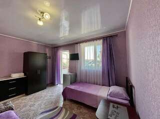 Гостиница Фортуна Феодосия Трехместный номер «Комфорт» с душем-8