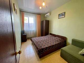 Гостиница Фортуна Феодосия Семейный номер с душем-9